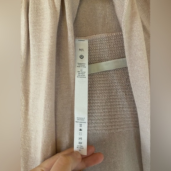 LULULEMON cashlu knit wrap pink bliss cardigan sweater M/L - Picture 7 of 10